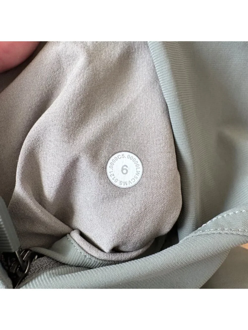 Lululemon Athletic Adapted State High Rise Jogger 28” Grey Sage Women’s Sz 6